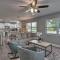 Bright Venice Getaway Less Than 1 Mi to Historic Dtwn - البندقية