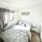18 river view chalet-Glan Gwna Holiday Park