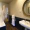 The Hare & Hounds Hotel