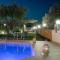 Superior villa with private pool, hot tub, gym, sauna and playground! - Kiriánna