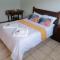 Travellers Treat - Luxurious 6 Sleeper House 5min from the beach! - Agulhas