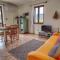 Temo River House Romantic Balcony and Peaceful Retreat in the Heart of Bosa