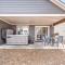 Elk Grove Getaway