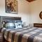 Spacious Murphy Cabin with Game Rooms and Mtn Views! - Мерфи