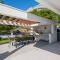 Beautiful Apartment In Baska Voda