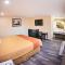 GAREY MOTEL