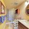 Kahaluu Beach Villas 1-203