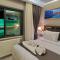 MQ Hotel Suites