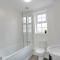 STALDON COURT - Open Plan Apartment, High Speed Wi-Fi, Free Parking