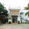 White House Holiday Resort