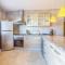 Three-Bedroom Apartment In Trullent