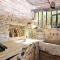 1 Bedroom Beautiful Home In Saignon