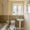 Modern and Beautiful 3BR With Private Parking Near Ipswich - 伊普斯威奇