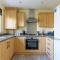 Modern and Beautiful 3BR With Private Parking Near Ipswich - 伊普斯威奇