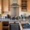 Modern and Beautiful 3BR With Private Parking Near Ipswich - 伊普斯威奇