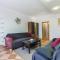 1 Bedroom Nice Apartment In Galizana