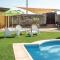 Stunning Home In Villanueva Del Duque
