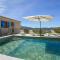 Awesome Home In Nessa With House Sea View - Nessa