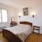 3 Bedroom Amazing Home In Lagnes