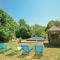 Pet Friendly Home In Jonquires With Outdoor Swimming Pool - Jonquières