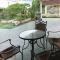 Cosy big house 5min CIQ SOGO KSL mall 4BR 12Pax