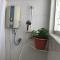 Cosy big house 5min CIQ SOGO KSL mall 4BR 12Pax