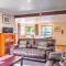7b Denby Place