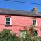 Relaxing pet friendly 2-Bed Cottage in Rhandirmwyn