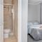 Shirley house 2, Self Catering Guest House, Self Check in, Smart locks, 10 min Walk to Southampton General, Aspire and Princess Anne Hospitals, Access to Fully Equipped Kitchen, Excellent Transport Links, Ideal for Longer Stays and Hospital Shifts - 南安普敦