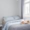 Shirley house 2, Self Catering Guest House, Self Check in, Smart locks, 10 min Walk to Southampton General, Aspire and Princess Anne Hospitals, Access to Fully Equipped Kitchen, Excellent Transport Links, Ideal for Longer Stays and Hospital Shifts - 南安普敦