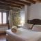 1703 CHAMBRE ET TABLE DHOTES