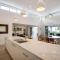 Tenterfield Beachfront Luxury 4 Bedroom Holiday Home