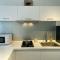 Kb703A CYBERJAYA FREE Wifi Netflix Free Parking, 1008 - Cyberjaya