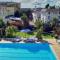 Riviera Lodge Hotel