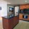 Accommodation Front - Elegant 4 Sleeper with Unbeatable Views - Durban