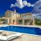 Villa Larisa