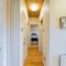 3 Bedroom Lakeview Lodge - Ensuite & Balcony Deck