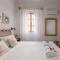 Idalia Stylish Apartment with Hot Tub
