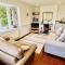 The Garden Cottage - Elevated position, wonderful views over Dartmouth, beautiful garden
