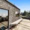 Greencroft Modern - Sea Ranch