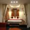 Hotel Saffron Leaf Hotel Saffron Leaf