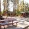 Juniper Lakeside Couples Resort Cabin by Big Bear Vacations