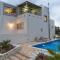 Villa Diktina with private pool sea view - 塔伦蒂斯