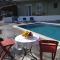 Greek Style Ground Floor Apartment & Pool - Triánta