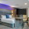 Roomzzz Manchester Victoria