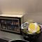 Studio Stevie Nicks I Parking Spot I Workplace I 24in Screen I Kitchen I PS4 - أوفنباخ