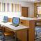 Holiday Inn Express & Suites Ripley by IHG
