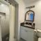 Jungle Cottage with luxury pool, hot tub and more!