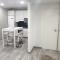 Alexi Apartments - Newly Renovated Apt in the Heart of the City near to Railway Station and Nokia Arena - 坦佩雷