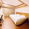 Spring Art Hotel